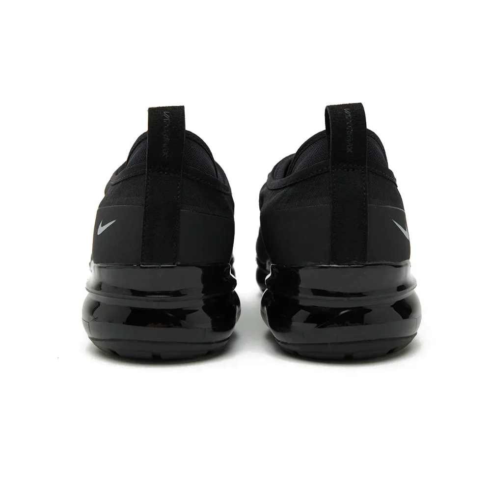 AIR VAPORMAX MOC ROAM - Image 4