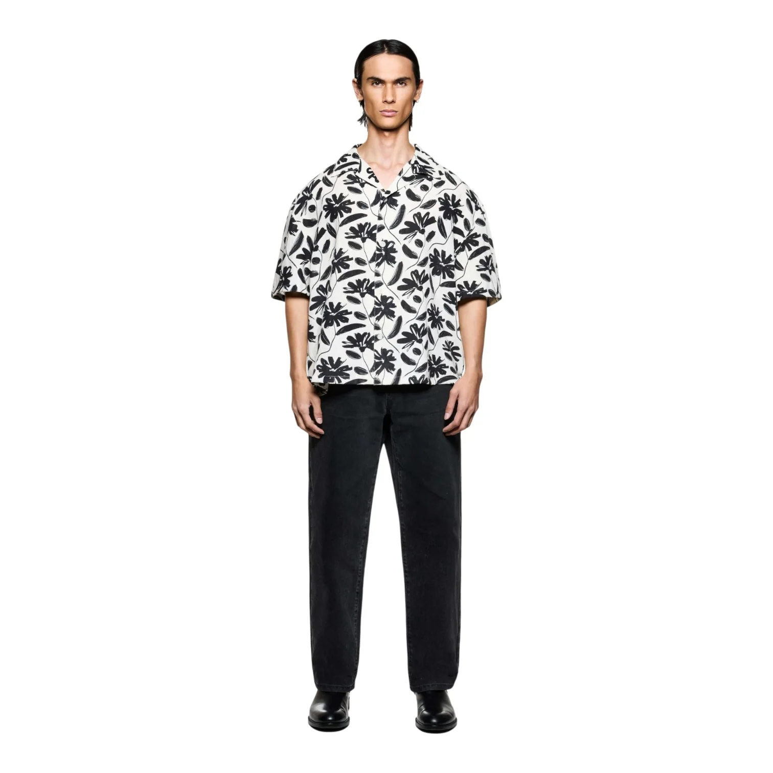 Floral Linen Vacation Shirt - Image 4